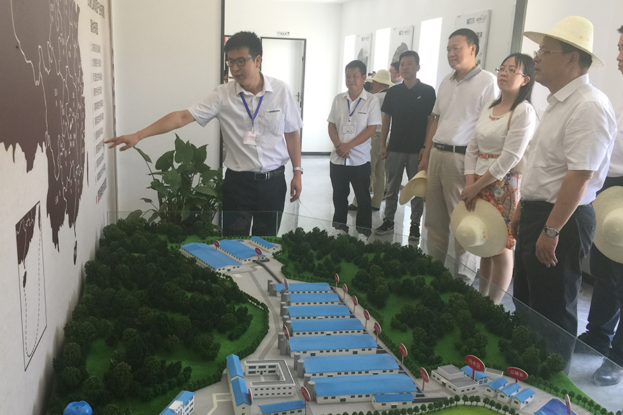 F:\2015-2018��OA�ļ� ���ӻ�ý�岥��ͼ���\2018-OA�ļ� ���ӻ�ý�岥��ͼ���\2018.07.31-���뵳У��У��������������б�����Դ������Ե��������\02.jpg